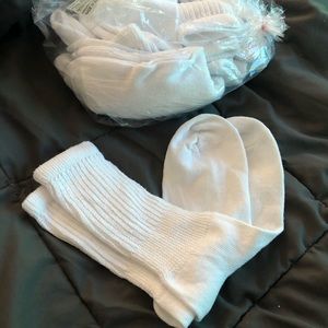 Winghouse hooters girl white socks